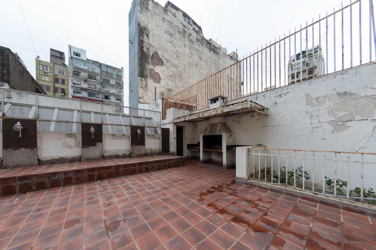 Foto de VENTA GRAN DEPTO DE ESTILO 5 AMB 202 M2, imagen 2