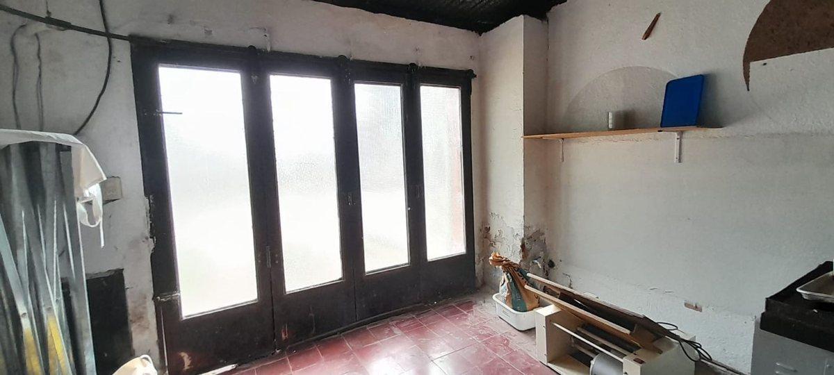 Foto de VENTA-CASA 4 AMB-C/PARQUE Y GARAJE-CHASCOMÚS, imagen 5