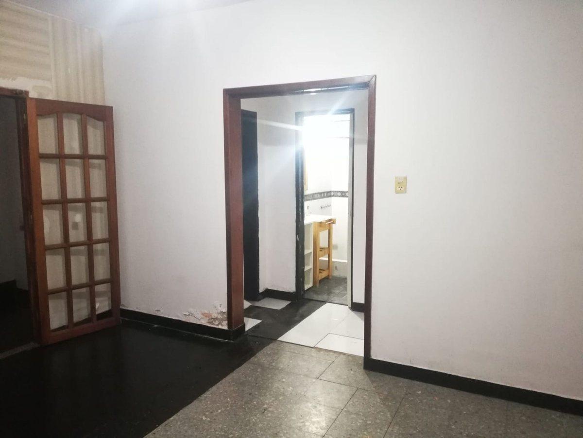 Foto de VENTA DE CASA 6 AMB REMEDIOS DE ESCALADA-LANUS, imagen 5