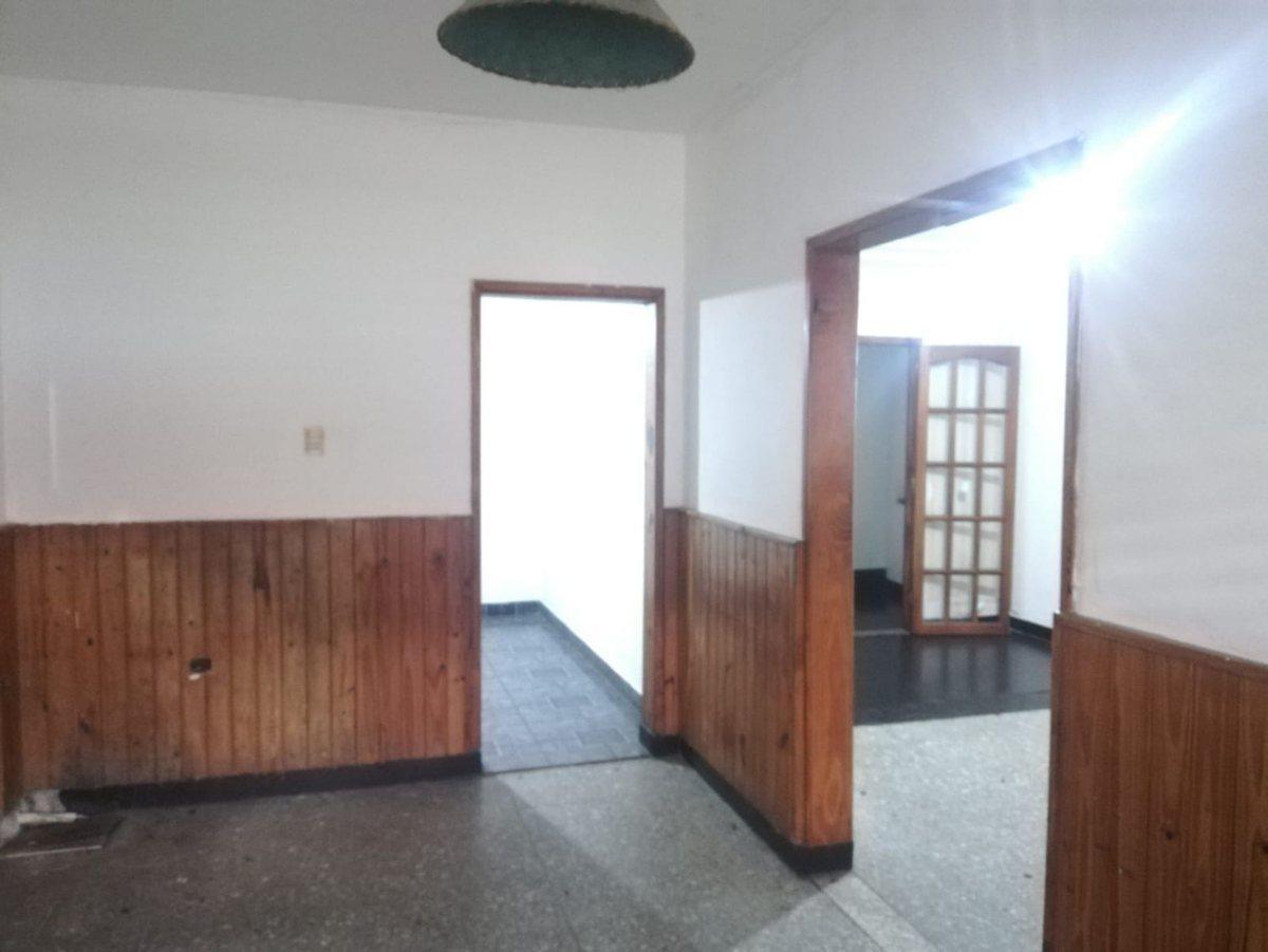 Foto de VENTA DE CASA 6 AMB REMEDIOS DE ESCALADA-LANUS, imagen 3