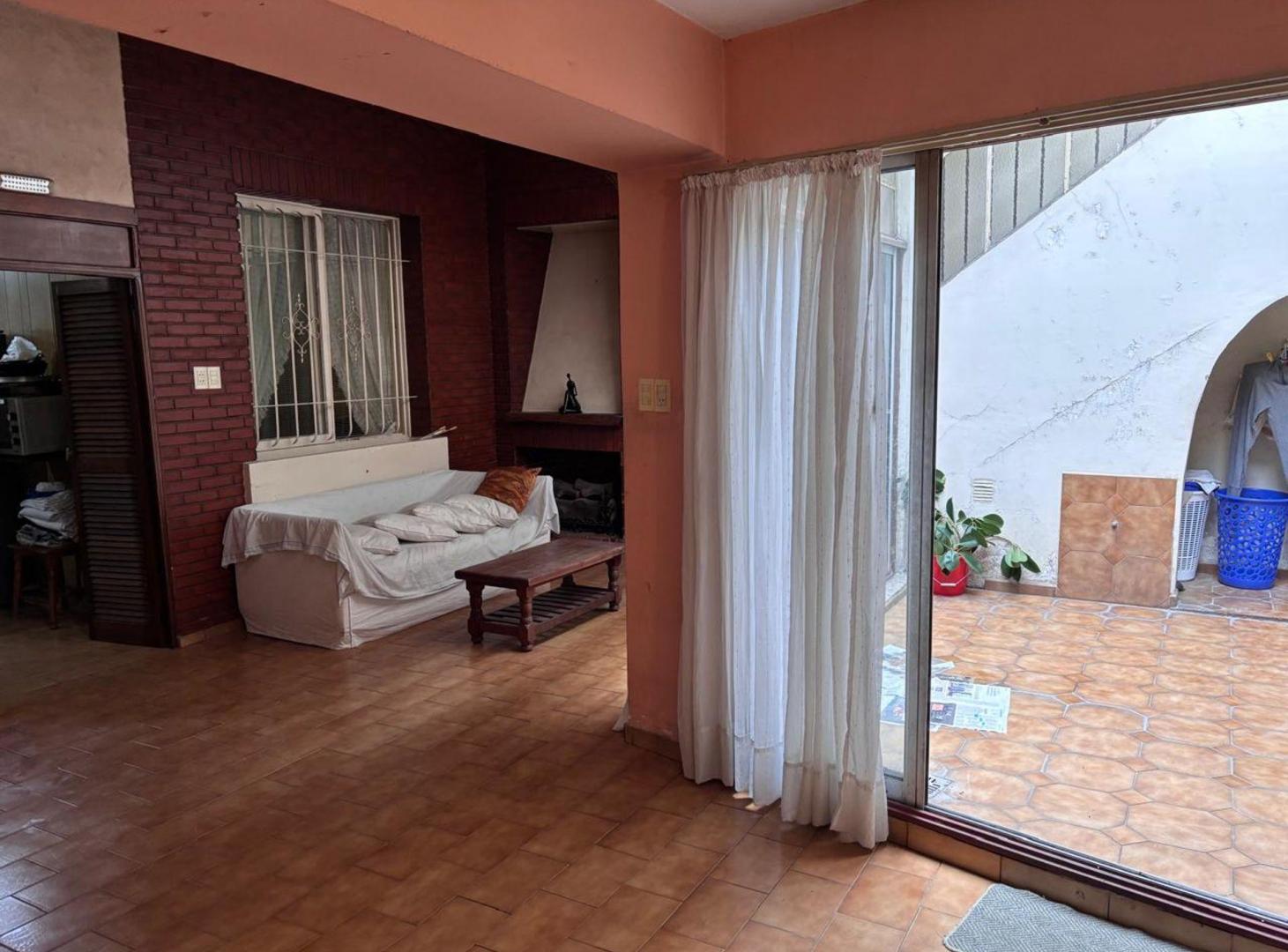 Foto de VENTA PH 5 AMBIENTES EN PARQUE CHACABUCO, imagen 2