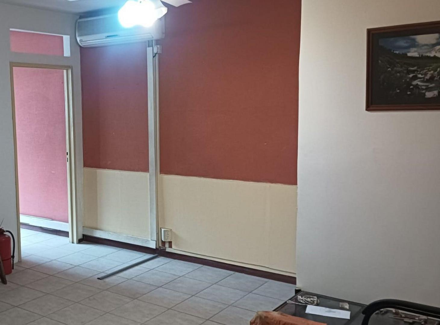Foto de ALQUILER DE OFICINA MONSERRAT, imagen 3