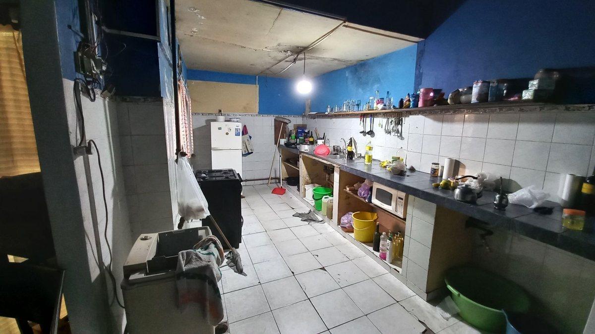 Foto de CASA con DOS DEPTOS. EN LOTE PROPIO-FRENTE-FONDO, imagen 2