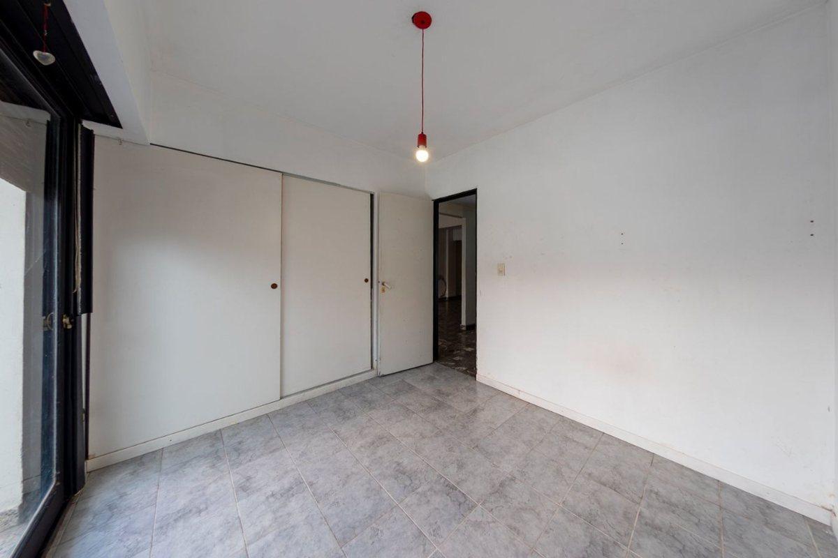Foto de VENTA Dto. 5 Amb.Tipo PH /A.CTO.-CHACARITA-PERMUTA, imagen 5