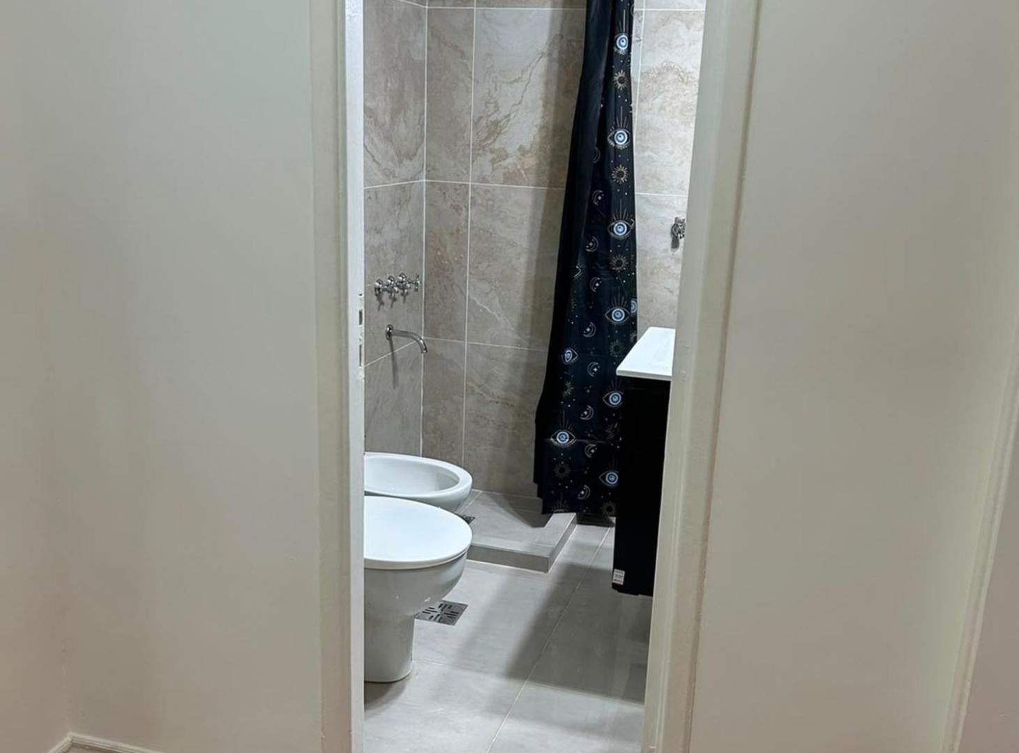 Foto de ALQUILER MONOAMBIENTE B.NORTE C/BAÑO-COC. A NUEVO, imagen 4