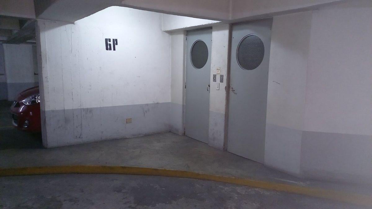 Foto de VENTA AMPLIA COCHERA BARRIO MONSERRAT/ZONA CENTRO, imagen 3