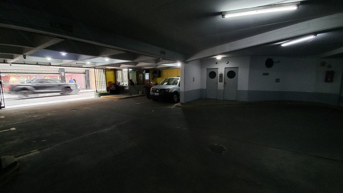 Foto de VENTA AMPLIA COCHERA BARRIO MONSERRAT/ZONA CENTRO, imagen 4
