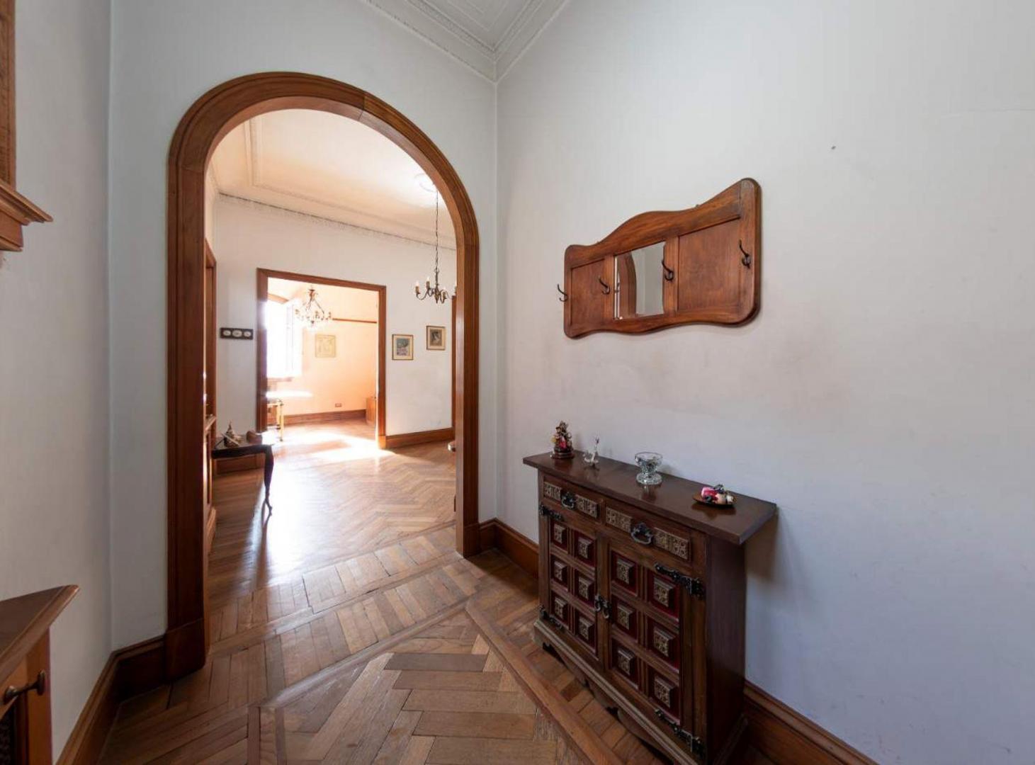 Foto de VENTA 5 AMBIENTES EN PASAJE RIVAROLA SAN NICOLAS, imagen 1