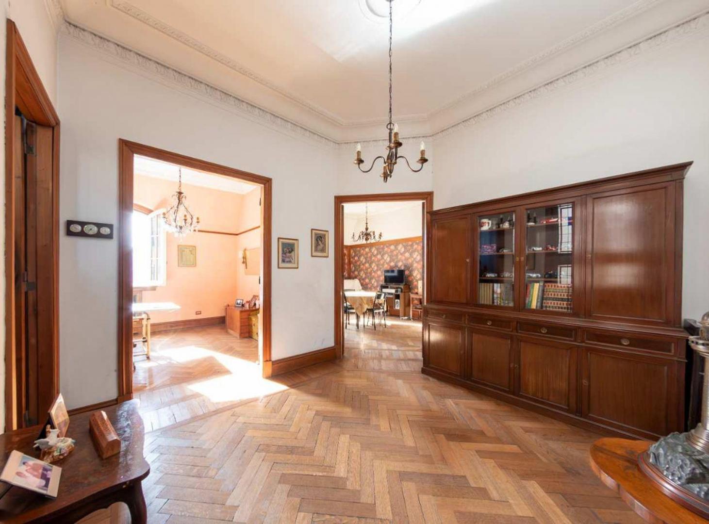 Foto de VENTA 5 AMBIENTES EN PASAJE RIVAROLA SAN NICOLAS, imagen 5