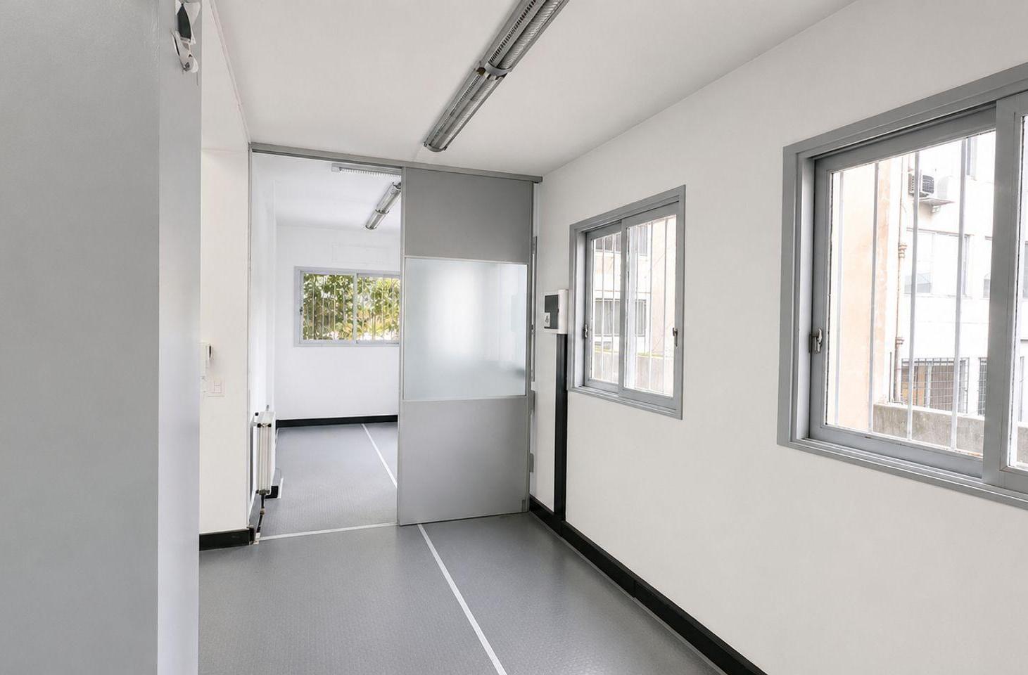 Foto de VENTA OFICINA OPORTUNIDAD AV.CORDOBA 1500, imagen 5