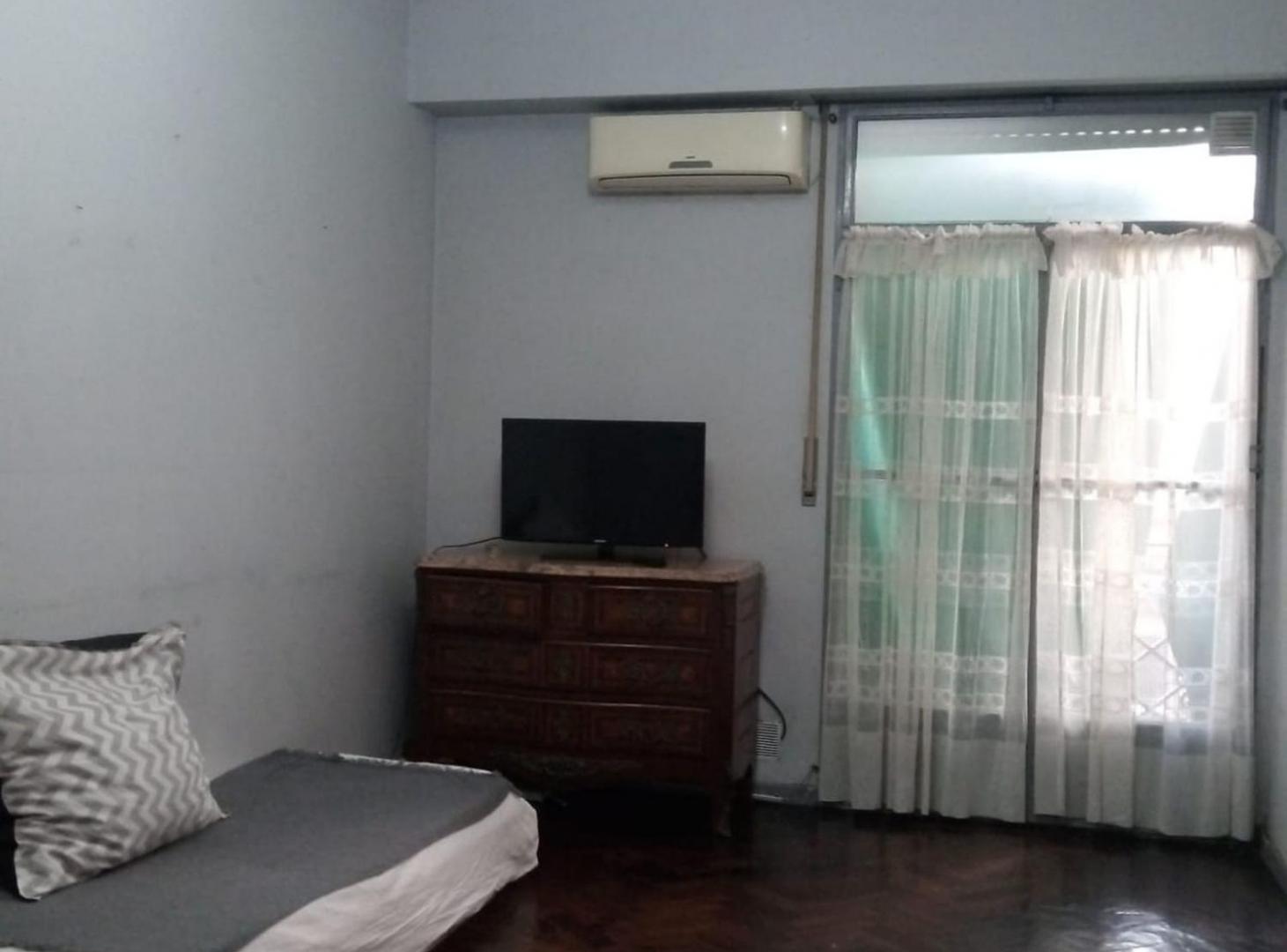 Foto de VENTA DE 2 DEPARTAMENTOS DE 2 AMBIENTES, imagen 2