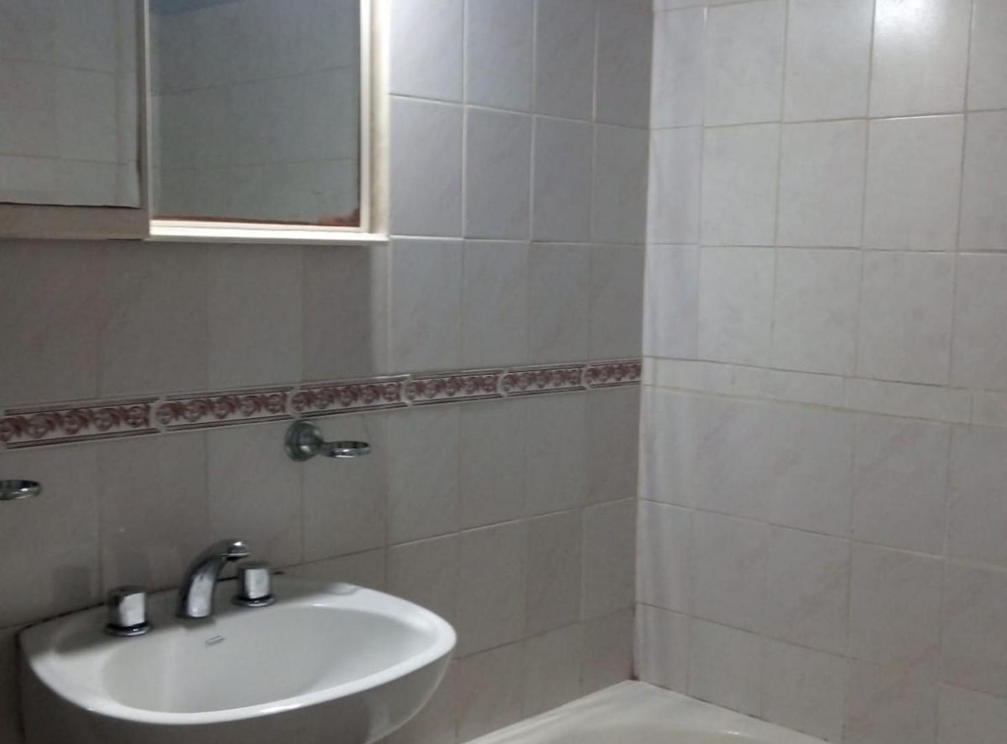 Foto de VENTA DE 2 DEPARTAMENTOS DE 2 AMBIENTES, imagen 5