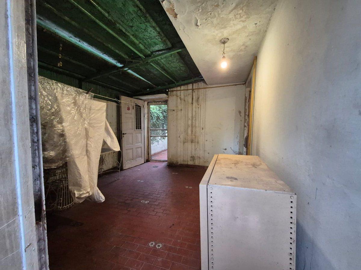 Foto de VENTA CASA 4 AMB-FONDO LIBRE- 272 M2-, imagen 5