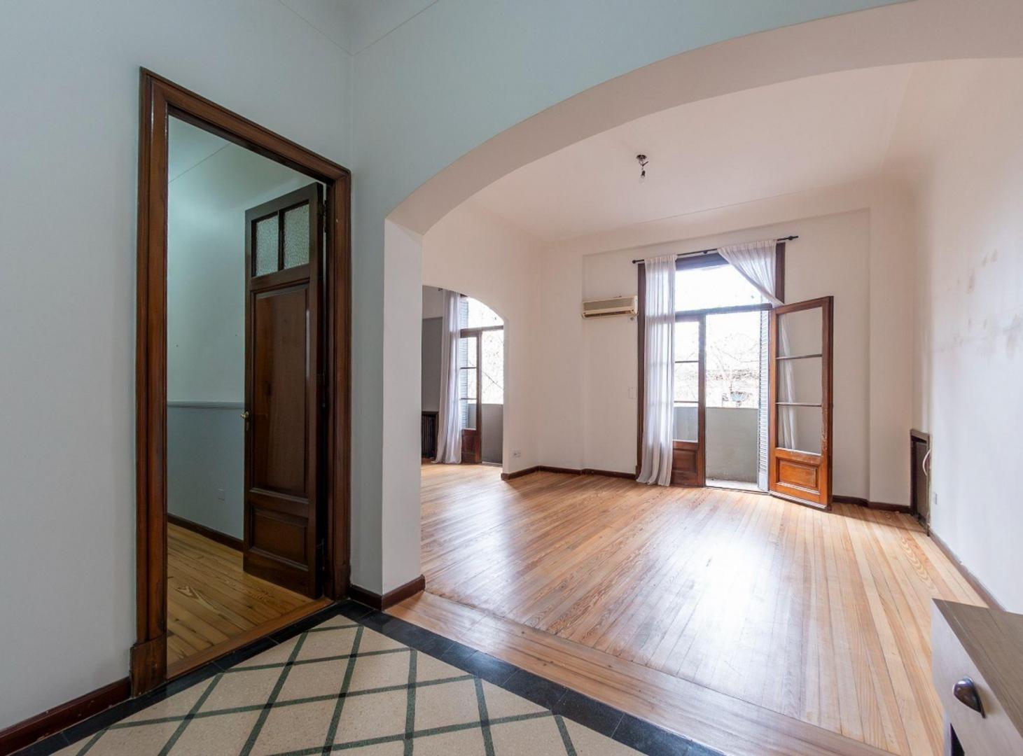 Foto de ALQUILER DEPARTAMENTO SEMIPISO 4 AMB CON BALCON, imagen 2