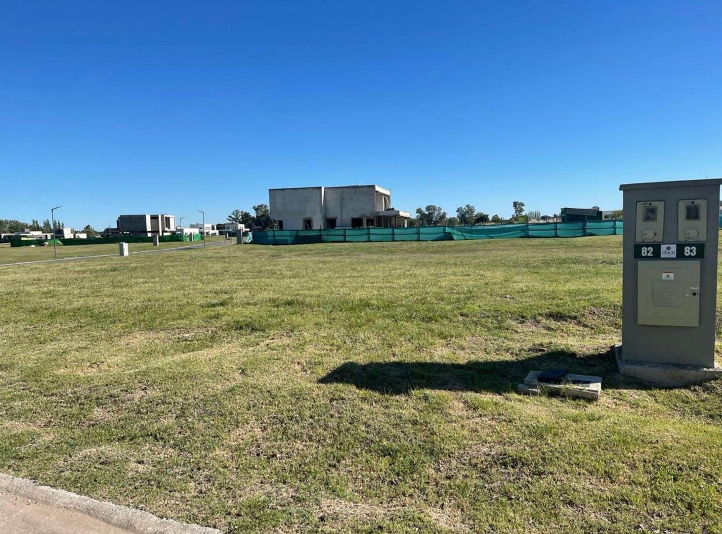 Foto de LOTE EN VENTA, BARRIO PRIVADO ALLUEN EN PARTIDO DE, imagen 1
