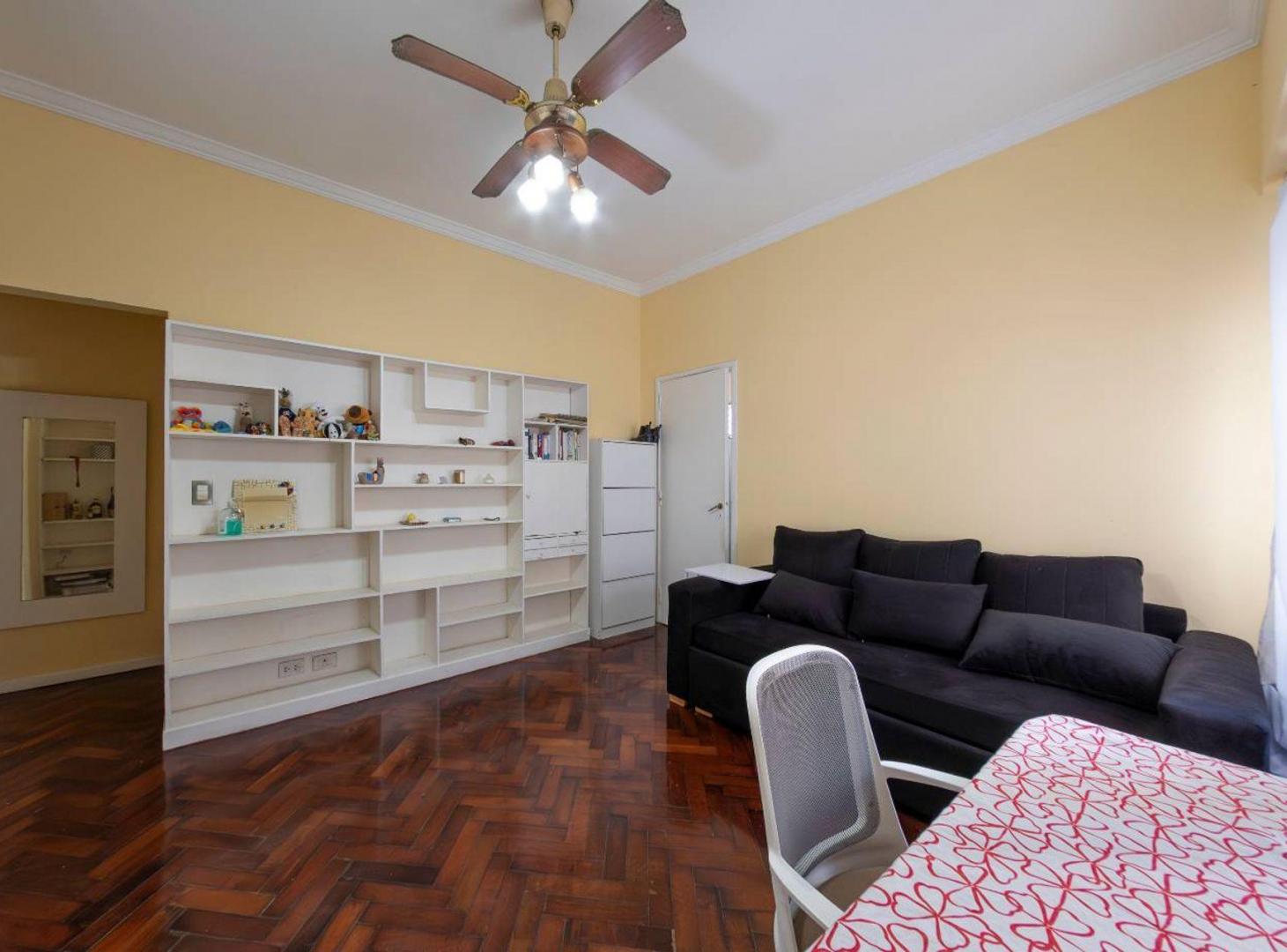 Foto de VENTA DEPARTAMENTO DE DOS AMBIENTES EN MONSERRAT, imagen 1