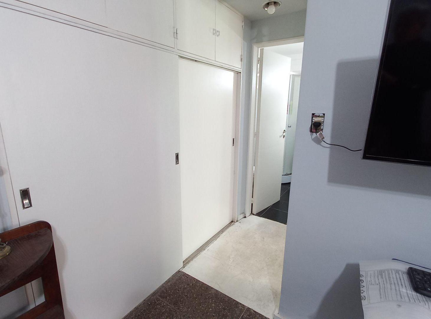 Foto de VENTA Depto. 2 Amb. VILLA DEL PARQUE/APTO CREDITO, imagen 3