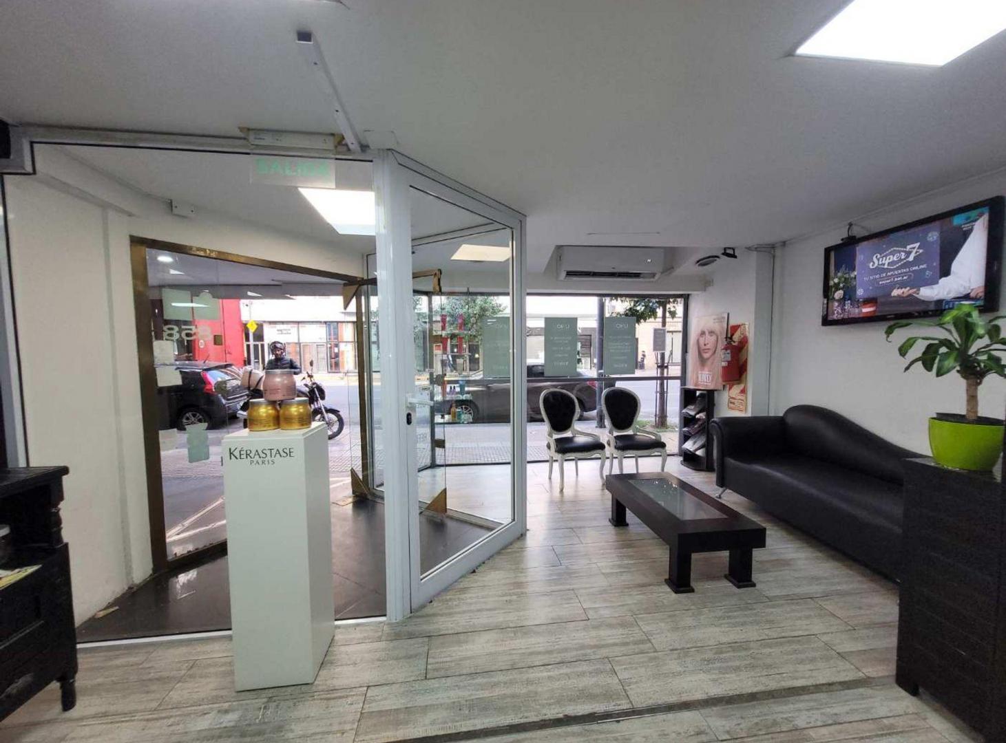 Foto de ALQULER LOCAL 80 M2 EN AV CÓRDOBA, imagen 2