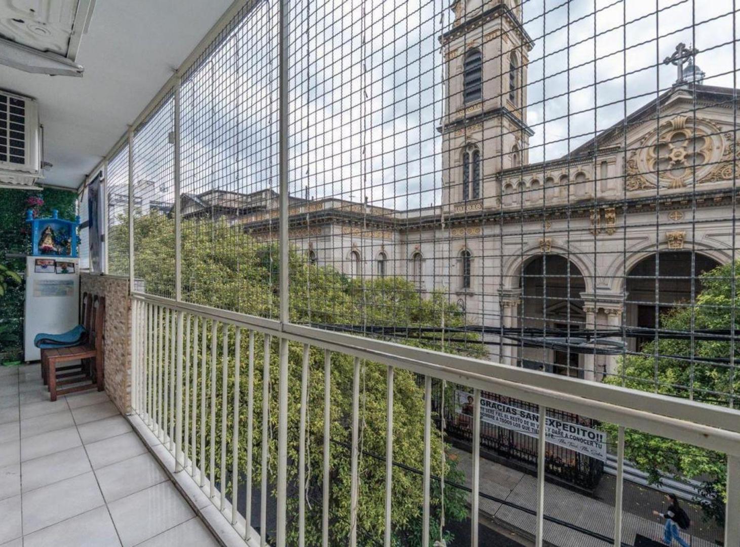 Foto de VENTA 4 AMB CON COCHERA Y BAULERA EN BALVANERA, imagen 4