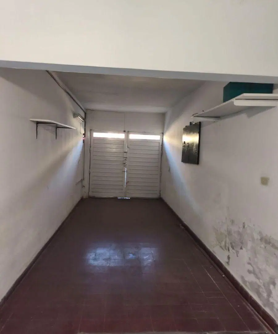 General BUSTOS casa con departamento 3