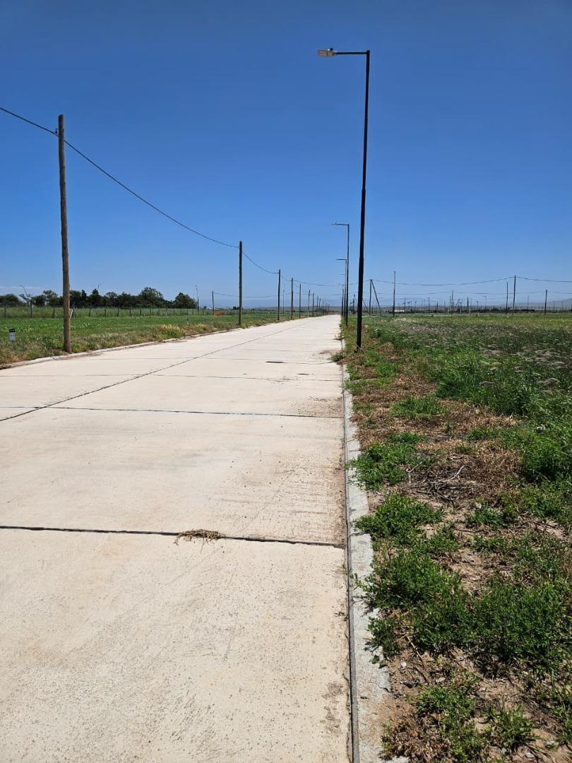 VENTA LOTE RESIDENCIAL 250 m2 ABRAS DE MANANTIALES