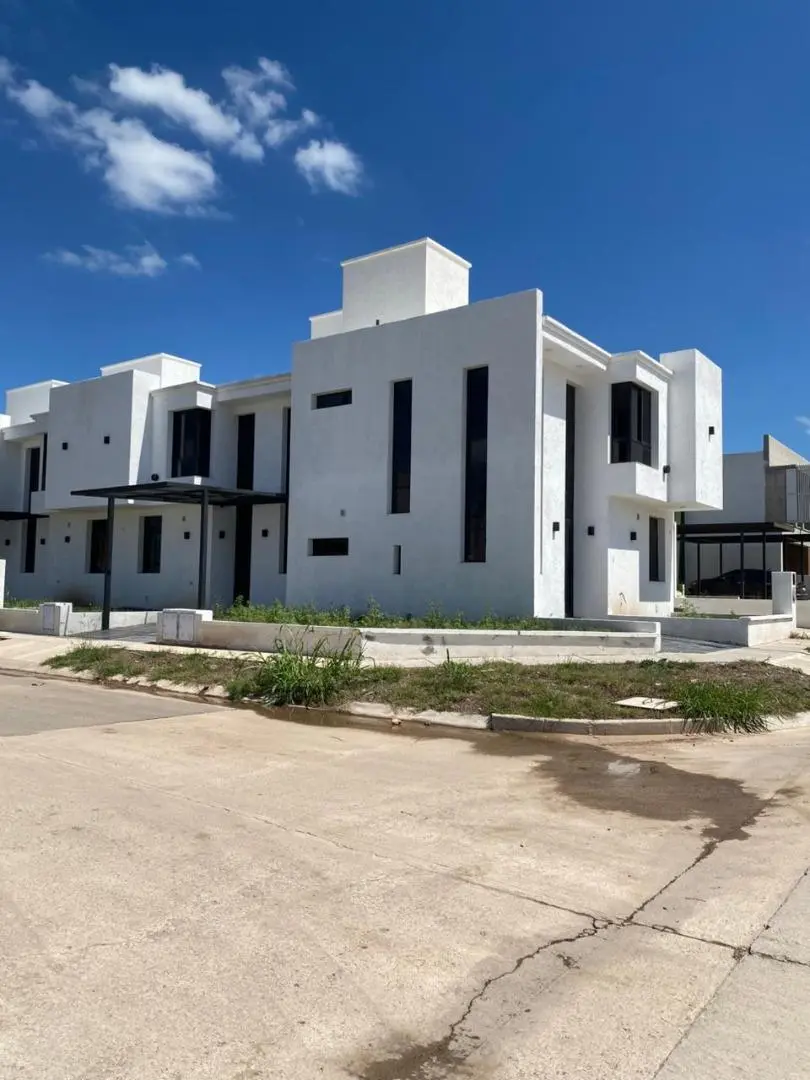 VENTA A ESTRENAR DUPLEX 2 DORMITORIOS DOCTA PARQUE 3