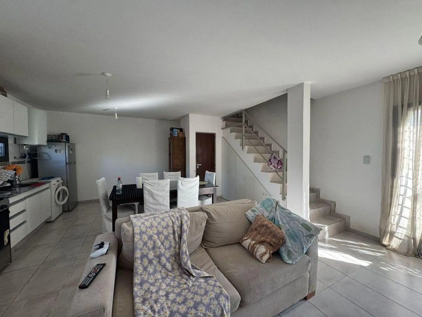 VENTA DUPLEX 2 DORMITORIOS VALLE CERCANO PATIO SEGURIDAD 24H 5