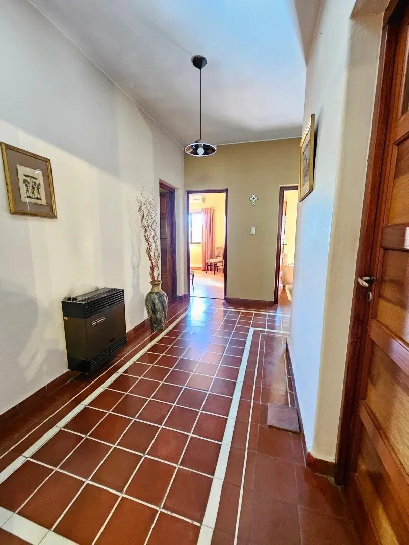 VENTA APTO CREDITO CASA 3 DORMITORIOS 2 BAÑOS PATIO QUINCHO 8