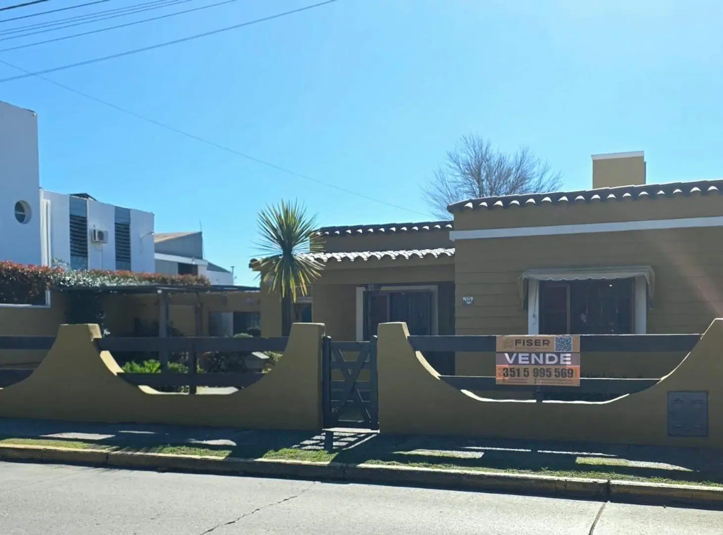 VENTA CASA 3 DORMITORIOS 2 BAÑOS PATIO QUINCHO 3