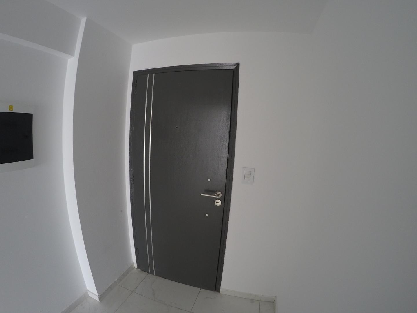 Foto de ALQUILER CENTRO DPTO 2 DORMI 2 BAÑOS 2 BALCON CON ASADOR, imagen 2