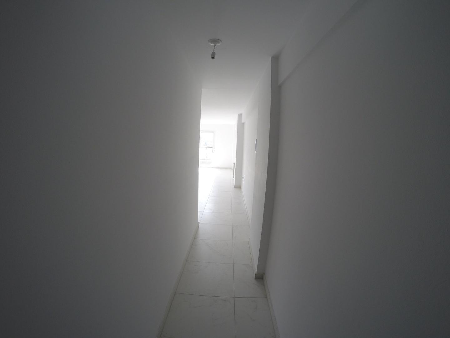 Foto de ALQUILER CENTRO DPTO 2 DORMI 2 BAÑOS 2 BALCON CON ASADOR, imagen 3