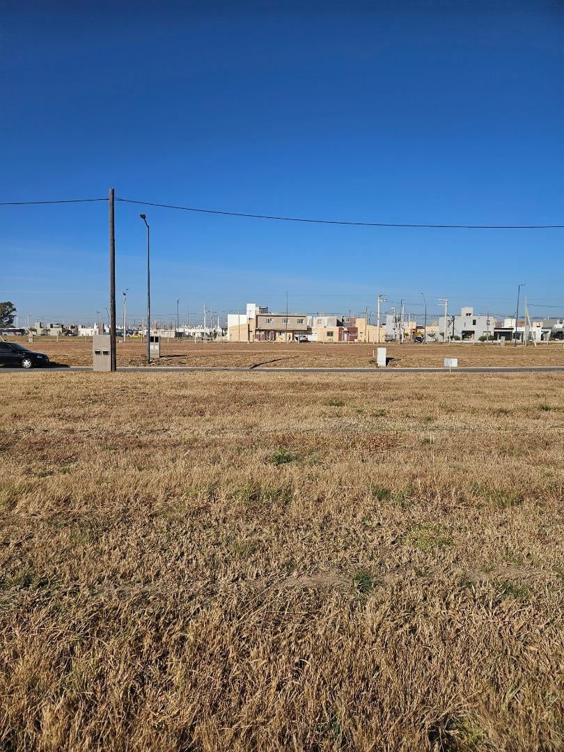 Foto de LOTE VENTA CUESTAS DE MANANTIALES 294m2 APTO DUPLEX, imagen 5