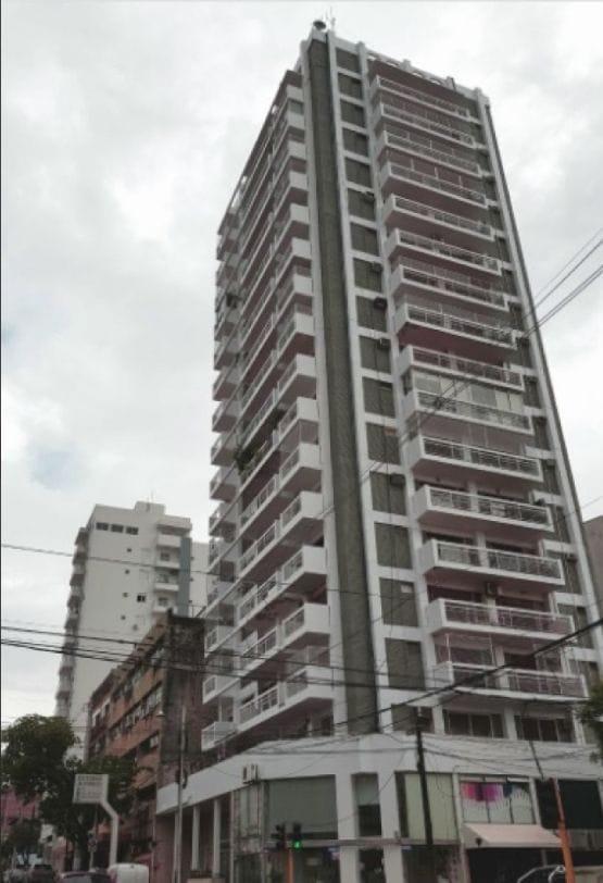 Amplio Departamento en Venta - Edif. Tucumán - Centro de Posadas