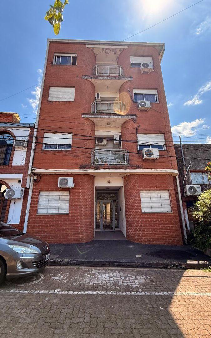 DEPARTAMENTO DE 1 DORMITORIO, ZONA HOSPITAL