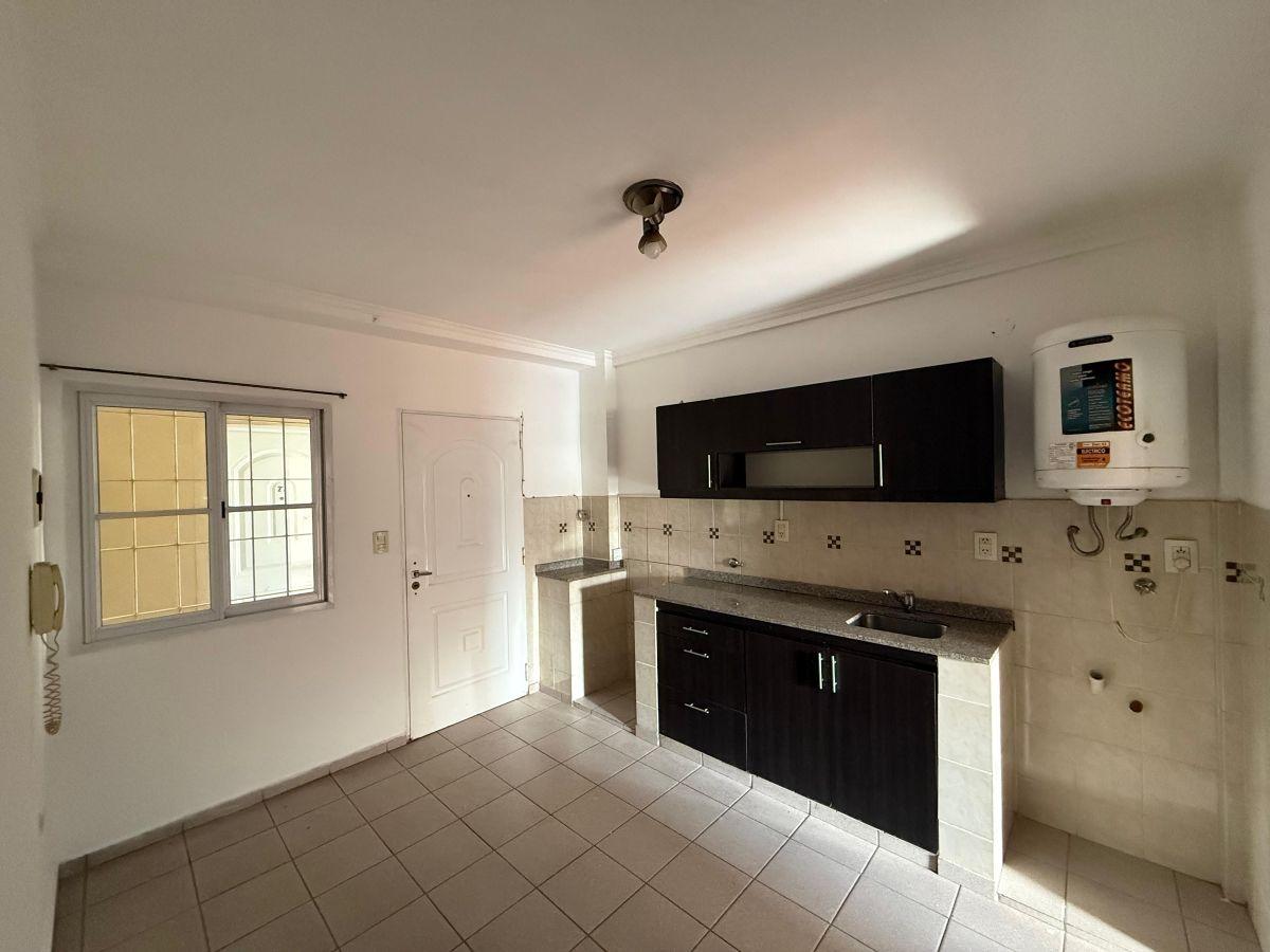 Foto de DEPARTAMENTO CENTRICO DE UN DORMITORIO, imagen 1