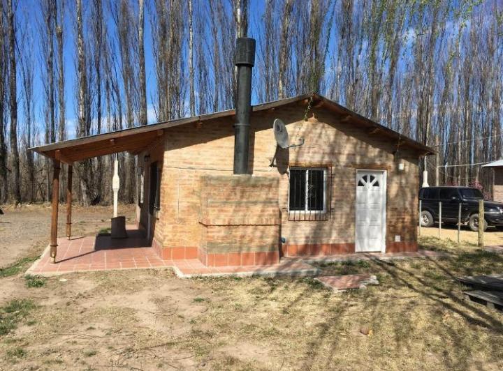 Alquiler casa en zona chacras. 4 esquinas 1