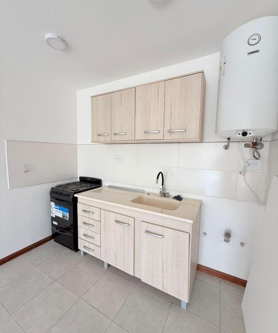 Foto de Departamento en alquiler 70mts2, Cipolletti, imagen 1