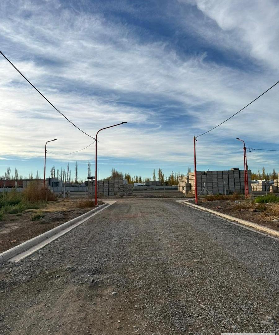 Foto de Terreno con bases, paredones y planos aprobados, imagen 4