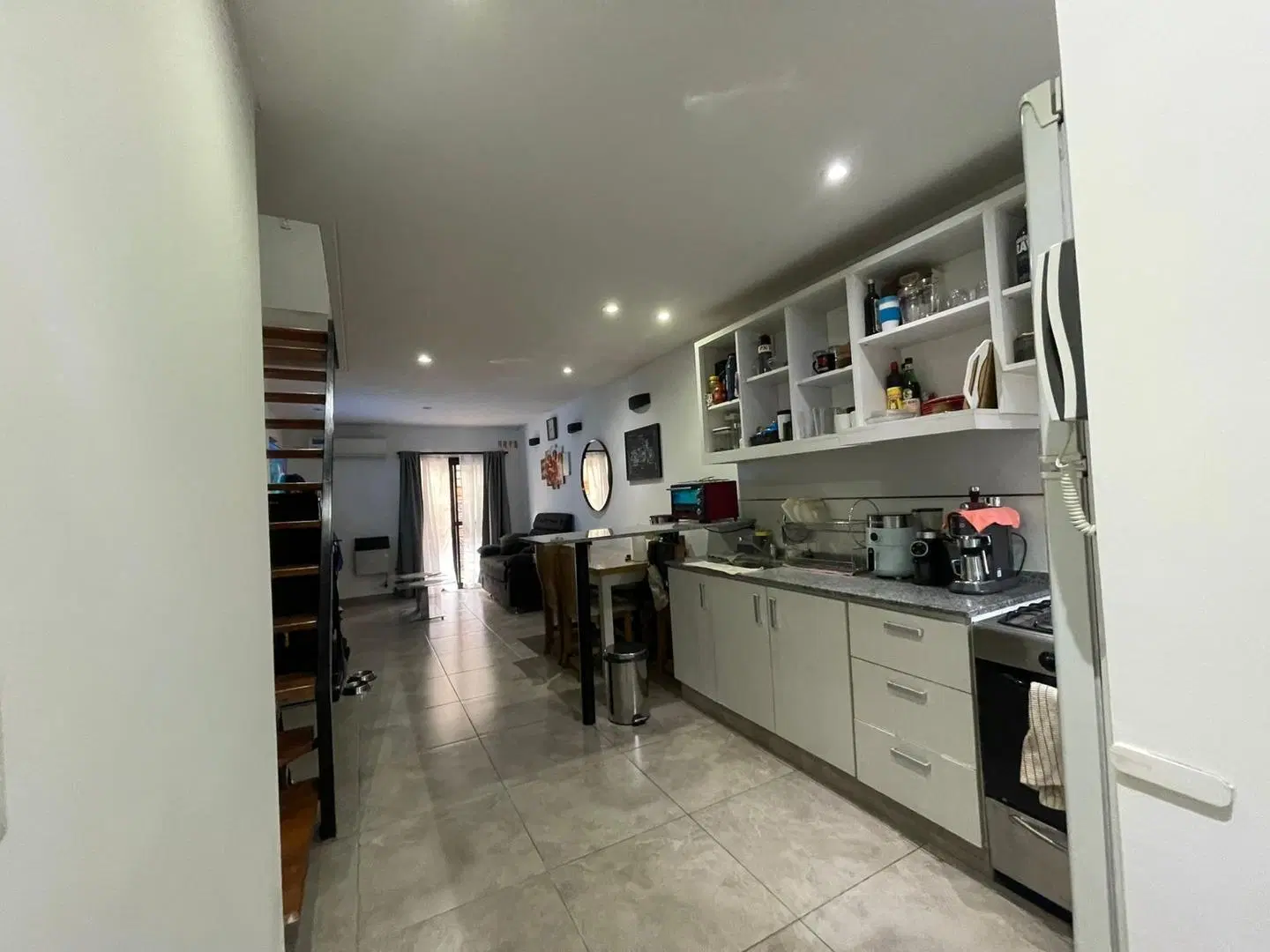 Dúplex 3 ambientes en venta en Villa Udaondo con amenities 1