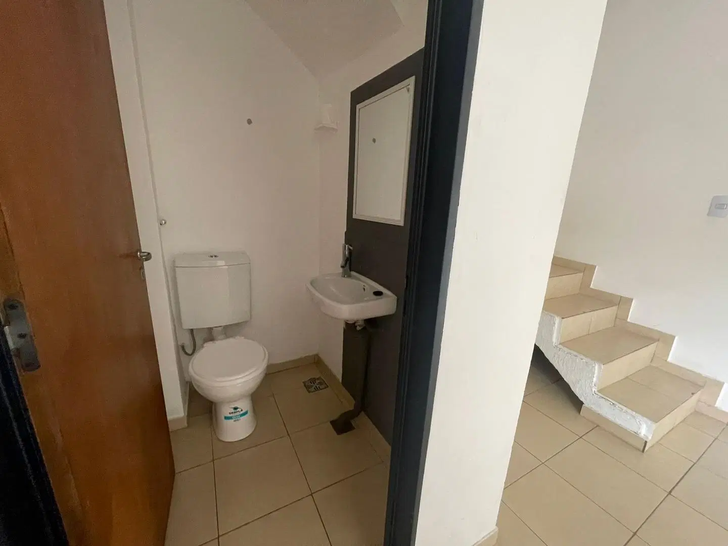 Castelar Norte, DÚPLEX 3 AMBIENTES PRIMER PISO POR ESCALERA 1