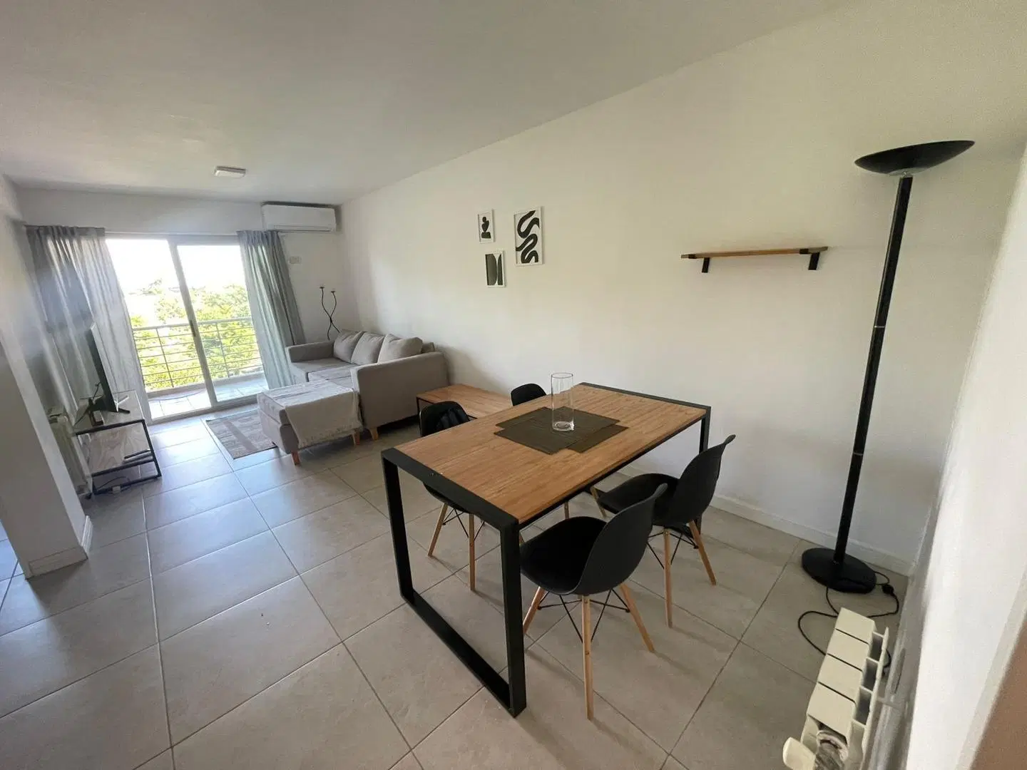 DEPARTAMENTO 2 AMB EN CASTELAR NORTE CON COCHERA 3