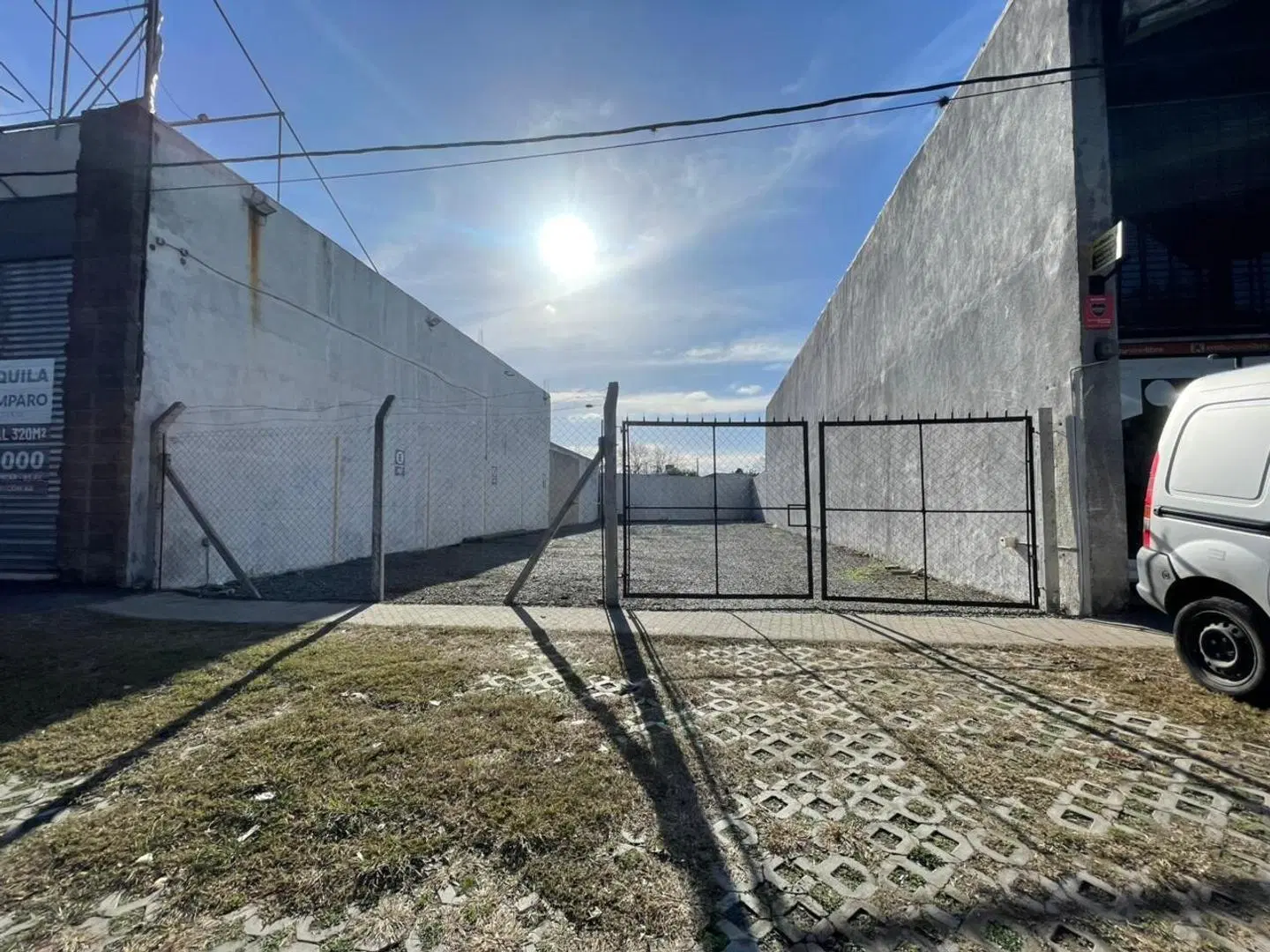 Terreno cochera lote en alquiler en Ituzaingó 1