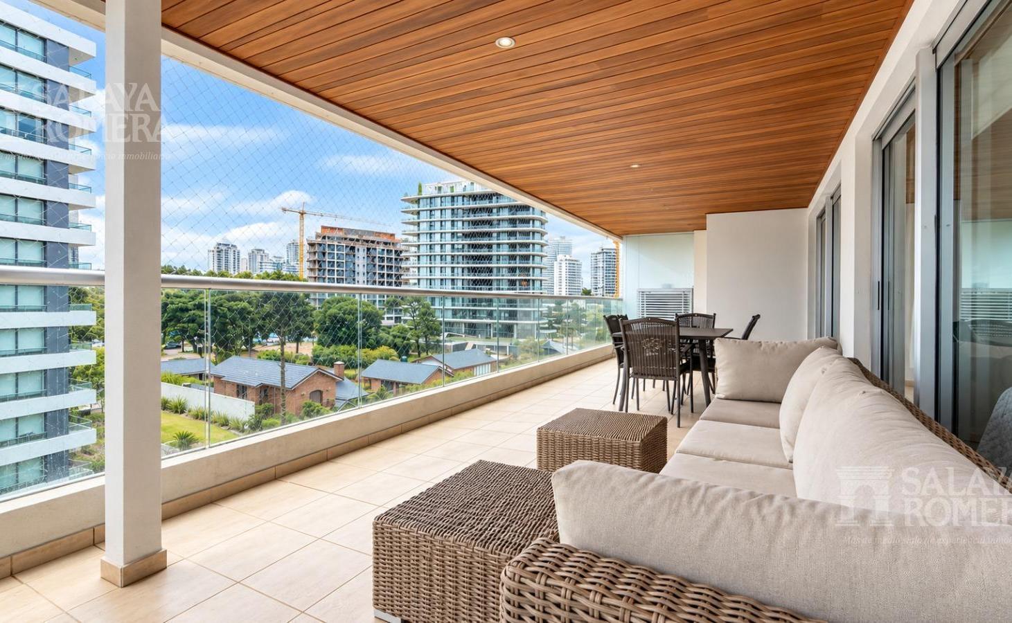 Foto de Apartamento en Playa Brava, Punta del Este 2 dormitorios y medio, imagen 2