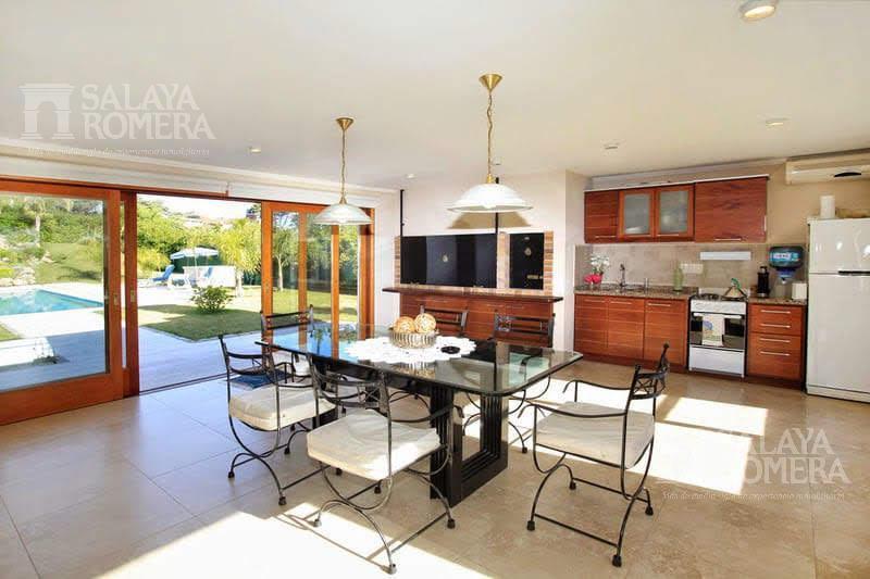 Foto de Venta Casa 5D / 7B, A Tres Cuadras De Playa Mansa SHO2568596, imagen 3