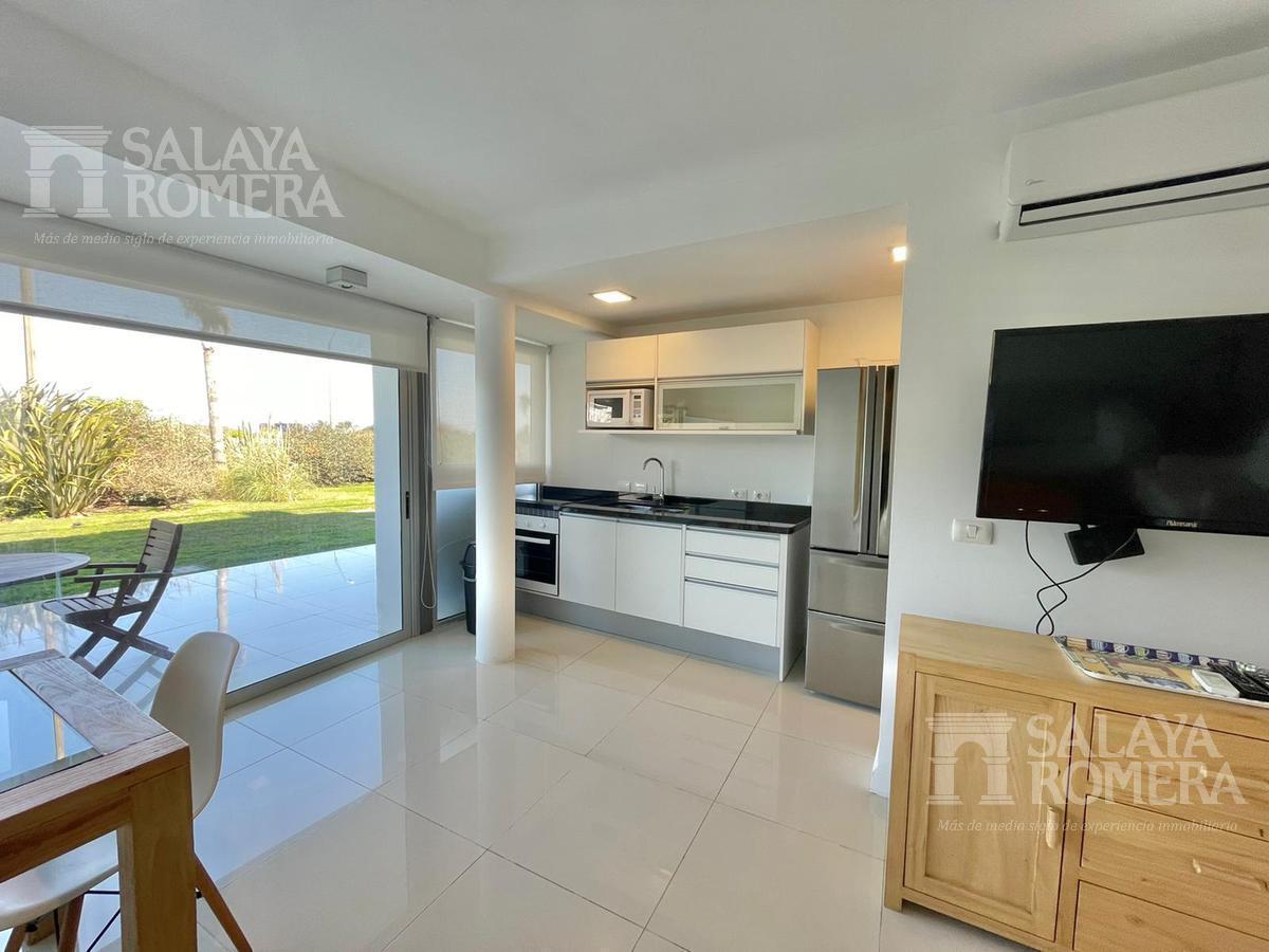 Foto de Venta, 2 dormitorios 2 baños a metros del mar - Manantiales - Punta del, imagen 5