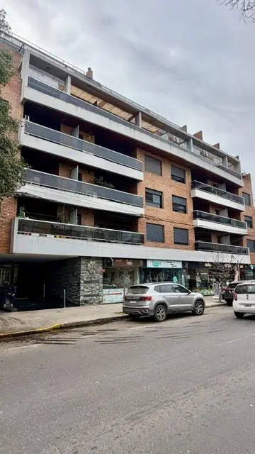Departamento Premium de 2 Dormitorios Escritorio Cochera y Media Amenities Premium General Paz 2