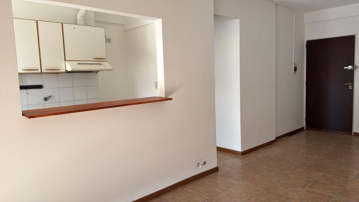 Foto de Departamento con 2 dormitorios en alquiler en Nueva Córdoba, imagen 1