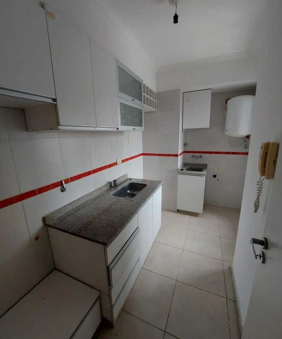 Departamento en 4 de Enero al 2800 3