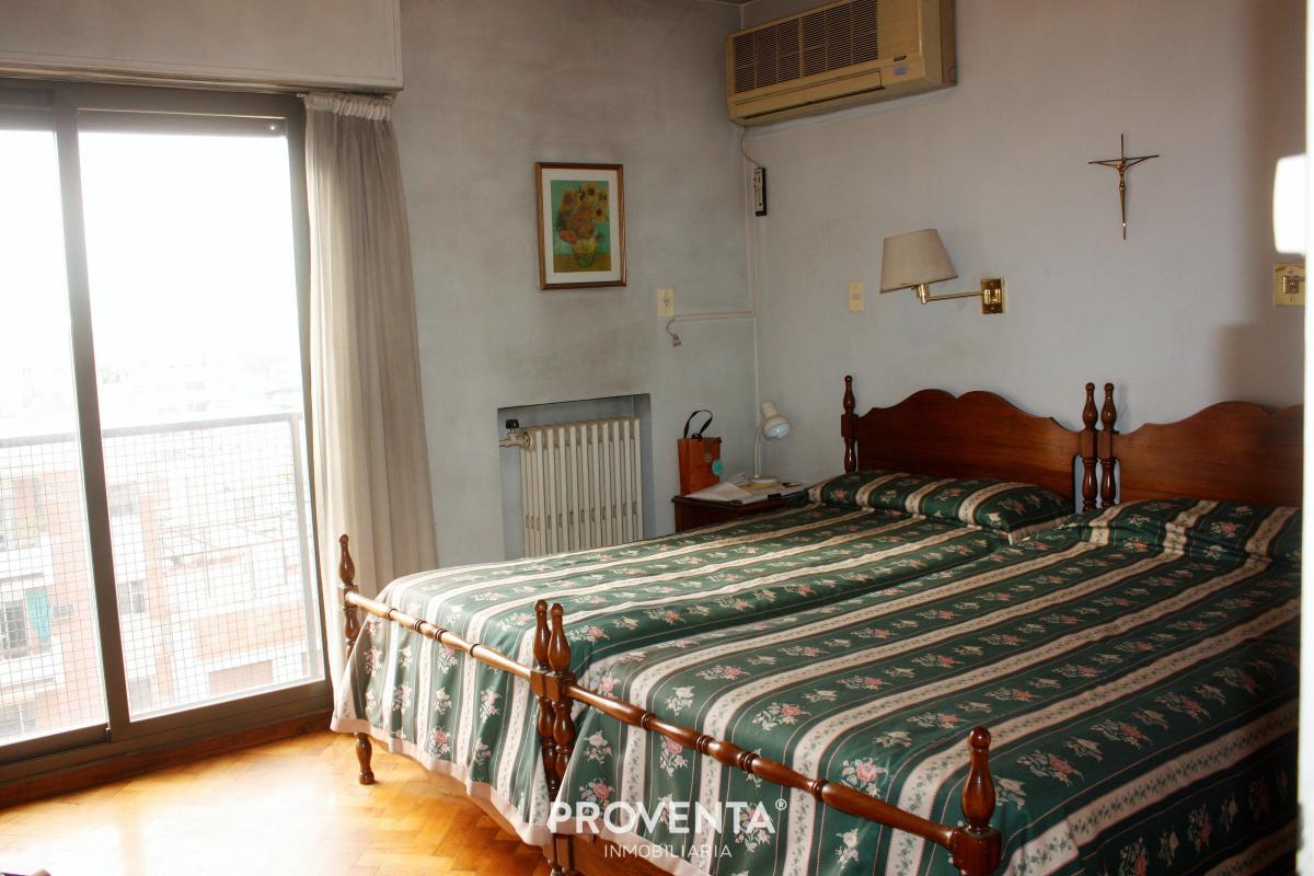Proventa Inmobiliaria Vende Espectacular Piso en Pleno Centro de Mendoza! 2