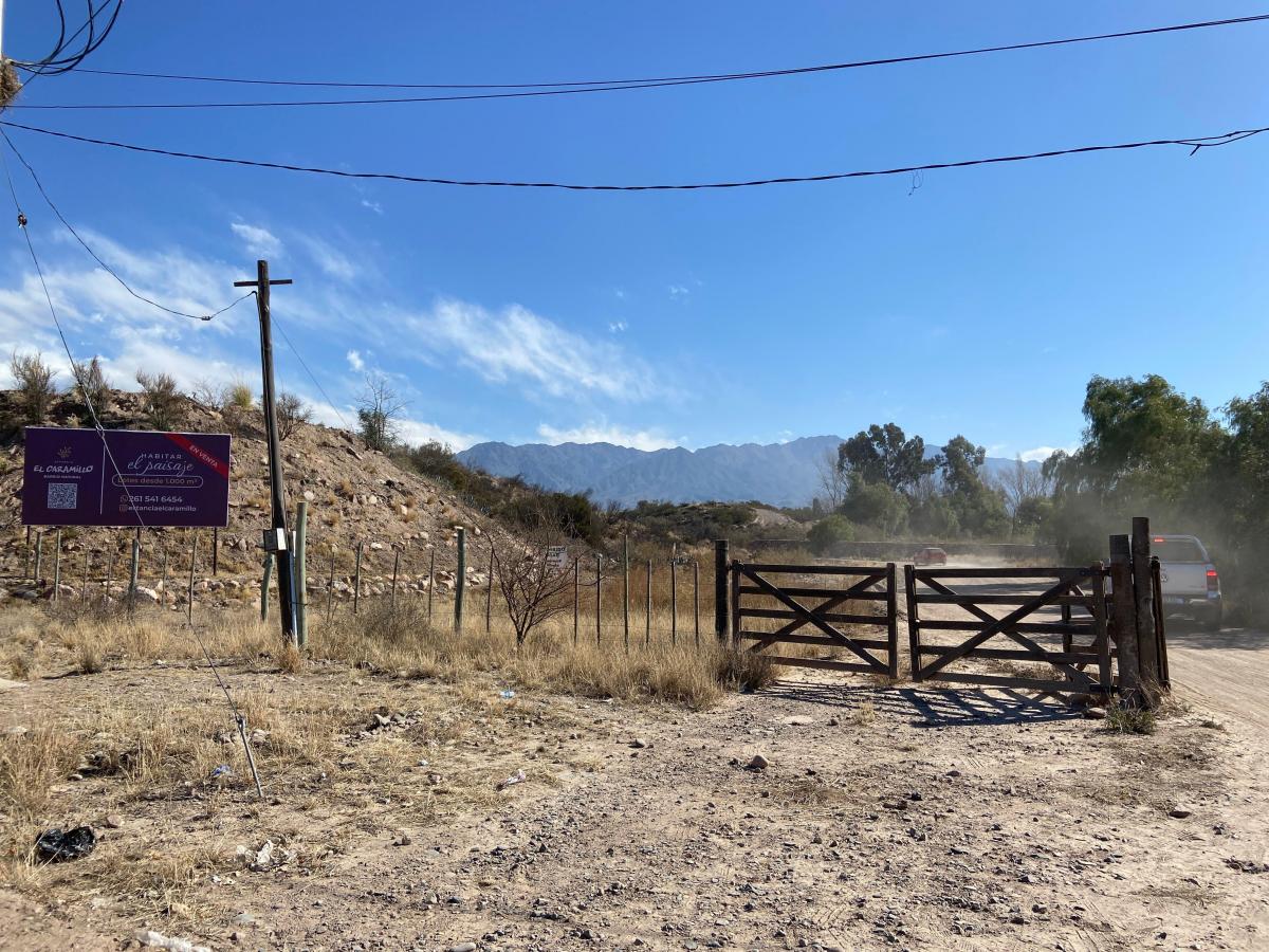 Exclusivos Lotes en Venta B° Privado El Caramillo en El Pedemonte Mendocino 3
